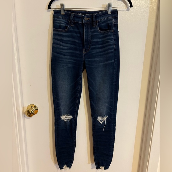 American Eagle Outfitters Denim - American Eagle Dark Wash Skinny Jean Size 2 Women’s